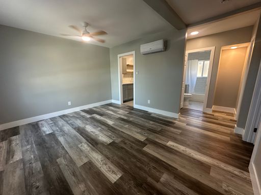 Completely Remodeled 2-Bedroom Apartment – Move-In Ready! – photo 1