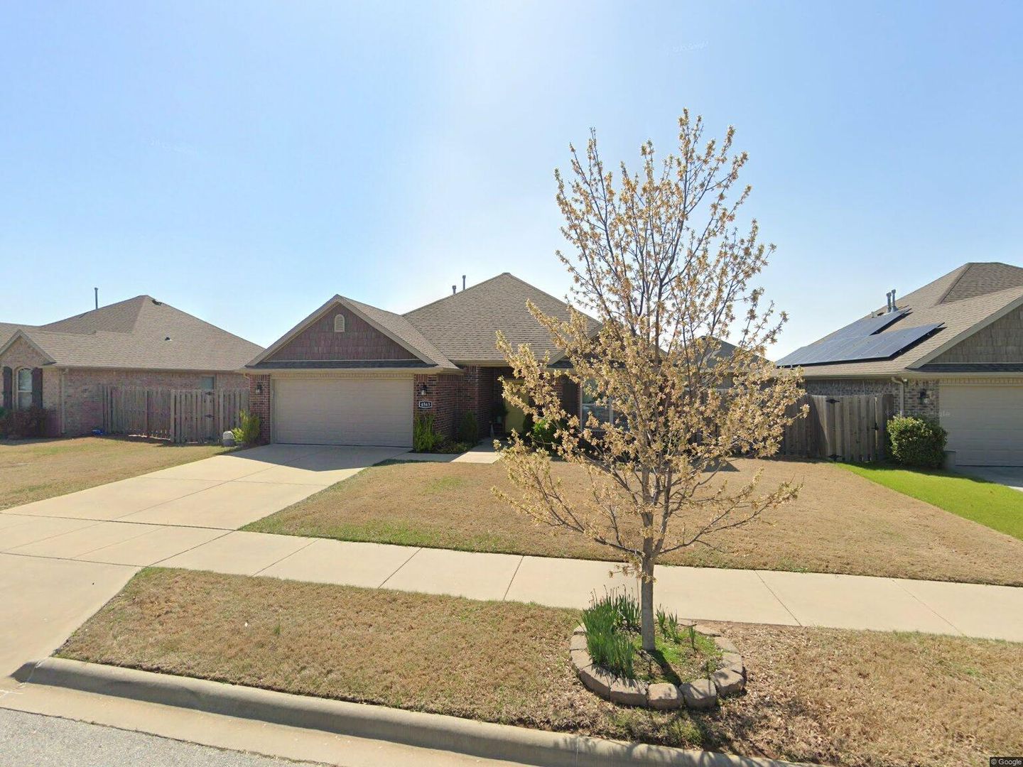 Fayetteville House: 4563 W. Croft Drive