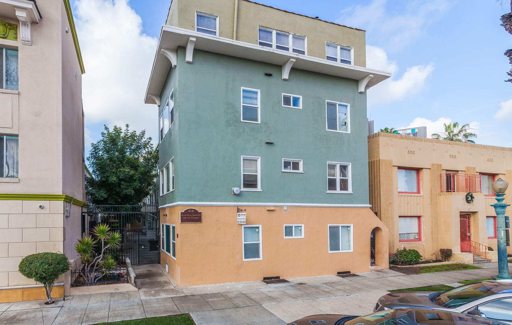 Long Beach Apartment: 71 Lime Avenue