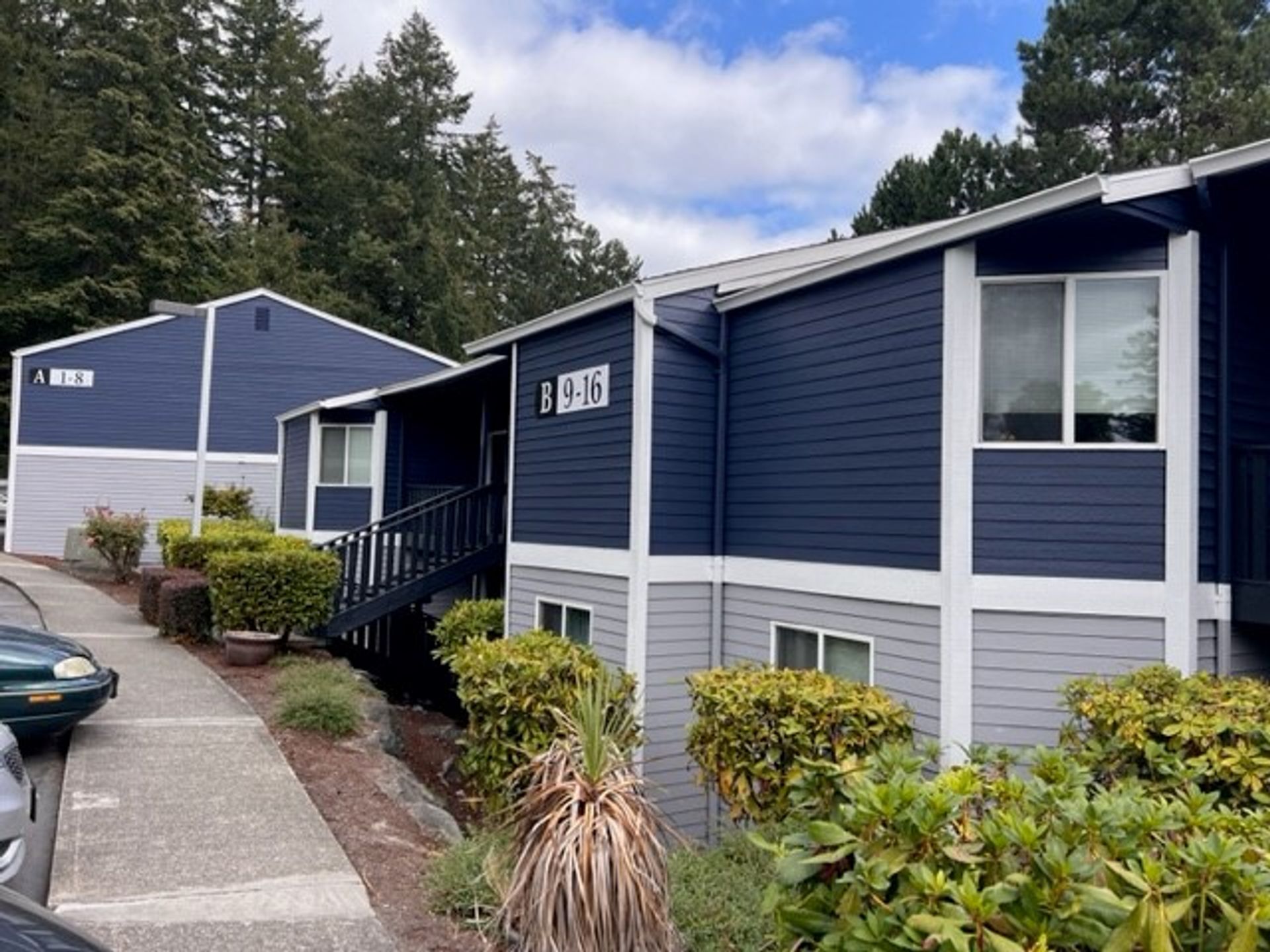 Poulsbo Apartment: 19310 4th Ave NE