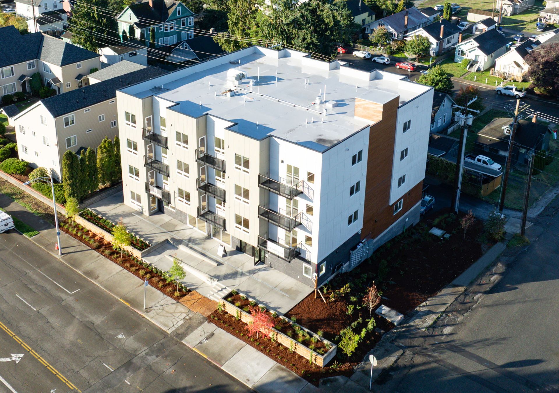 Everett Apartment: 3402 Colby Avenue