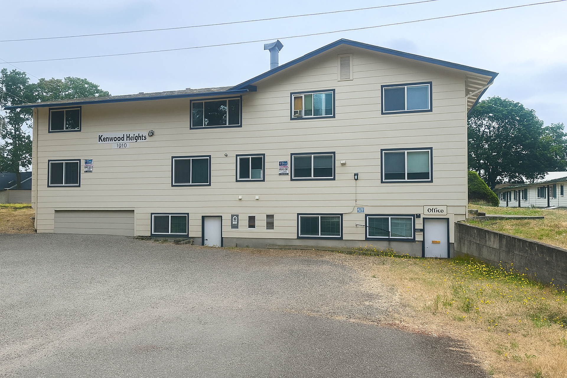 Lakewood Apartment: 9120 Lawndale Ave SW