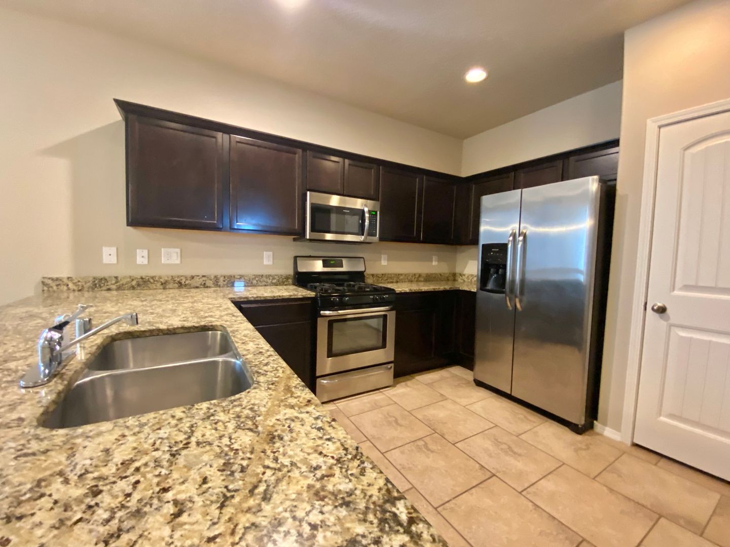 Rio Rancho House: 7000 Napoleon Rd NE