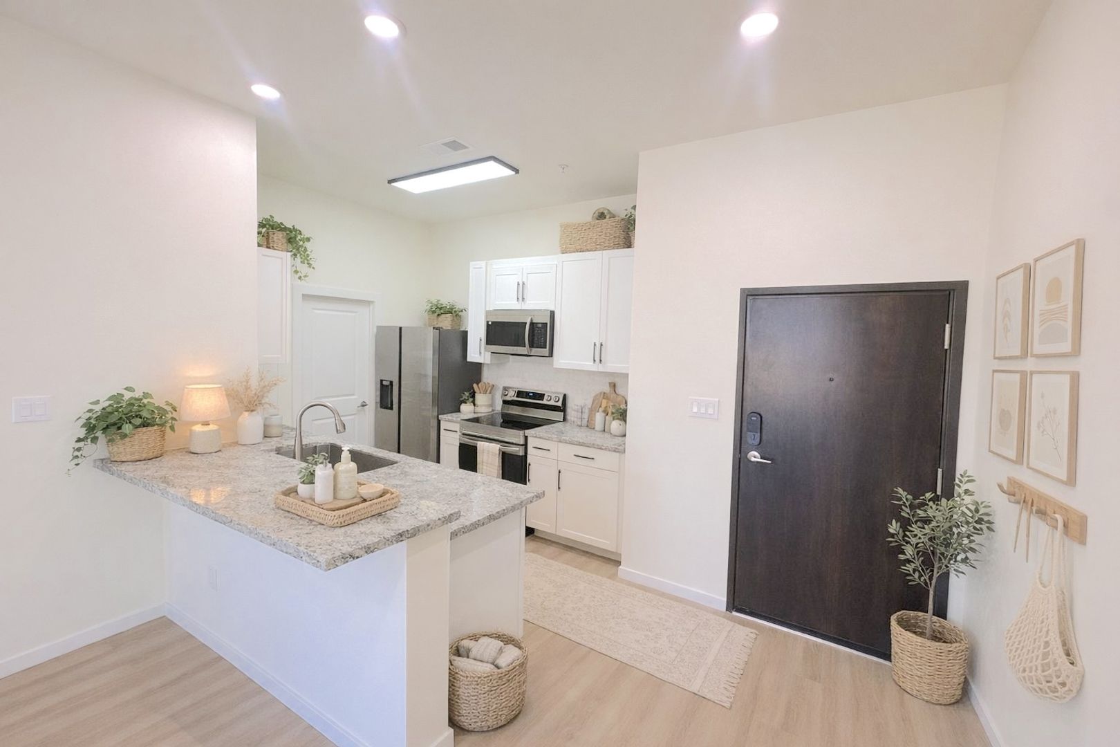 Albuquerque Apartment: 2211 Rio Grande NW