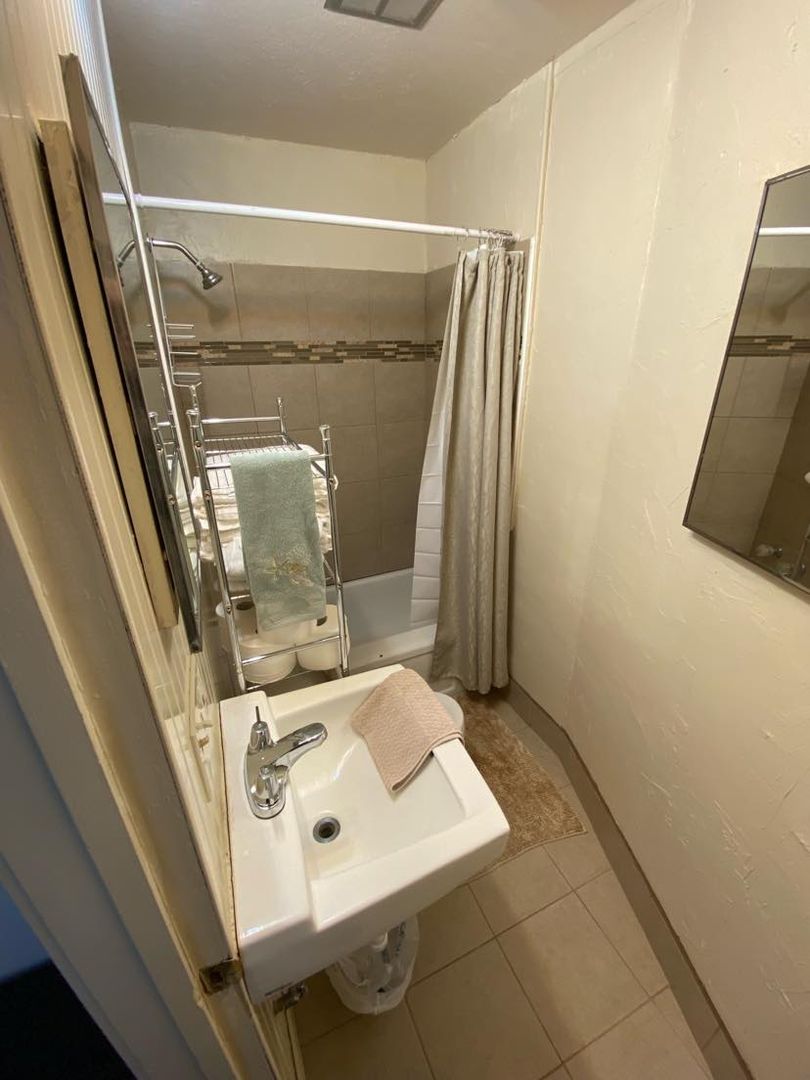 Idaho Falls Apartment: 270 1st St.