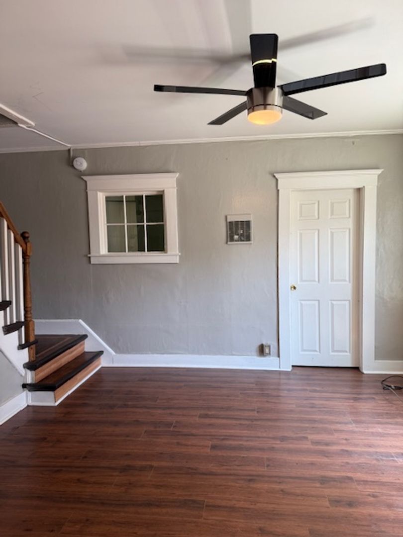 Claremont Apartment: 224 Broad Street