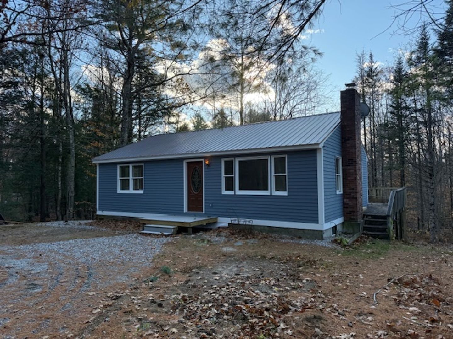 Renovated 3 Bed 2 Bath Single Family Home in Bridgewater NH