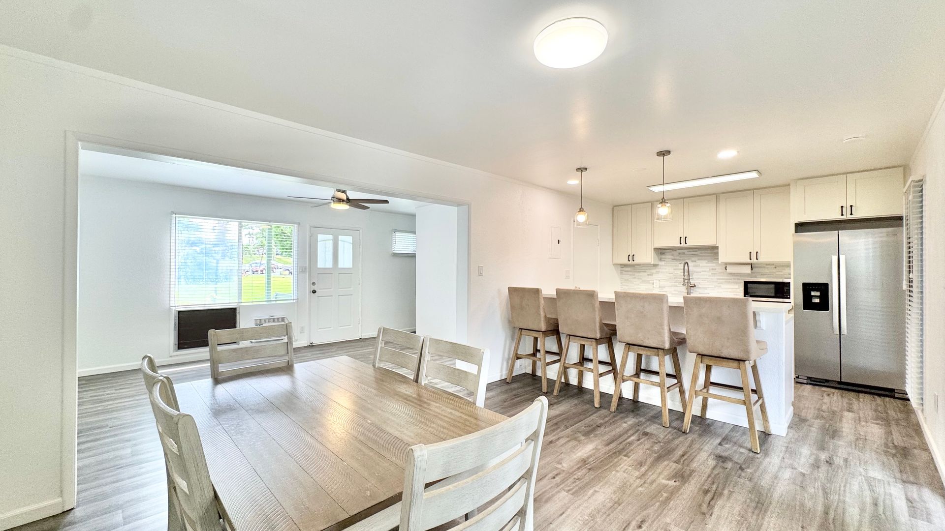 Pearl City Townhome: 98-801 B Noelani St Apt 83