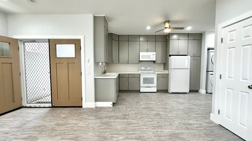 Brand New 1 BED/1 BATH with 1 PRKG - Split AC, Washer/Dryer, and Pet Friendly!! – photo 1
