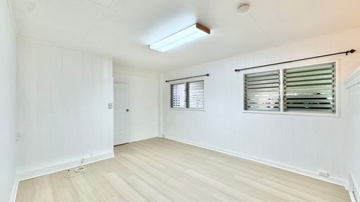Available NOW - Highly Desired Studio 1 BATH in lush Manoa Valley! – photo 1