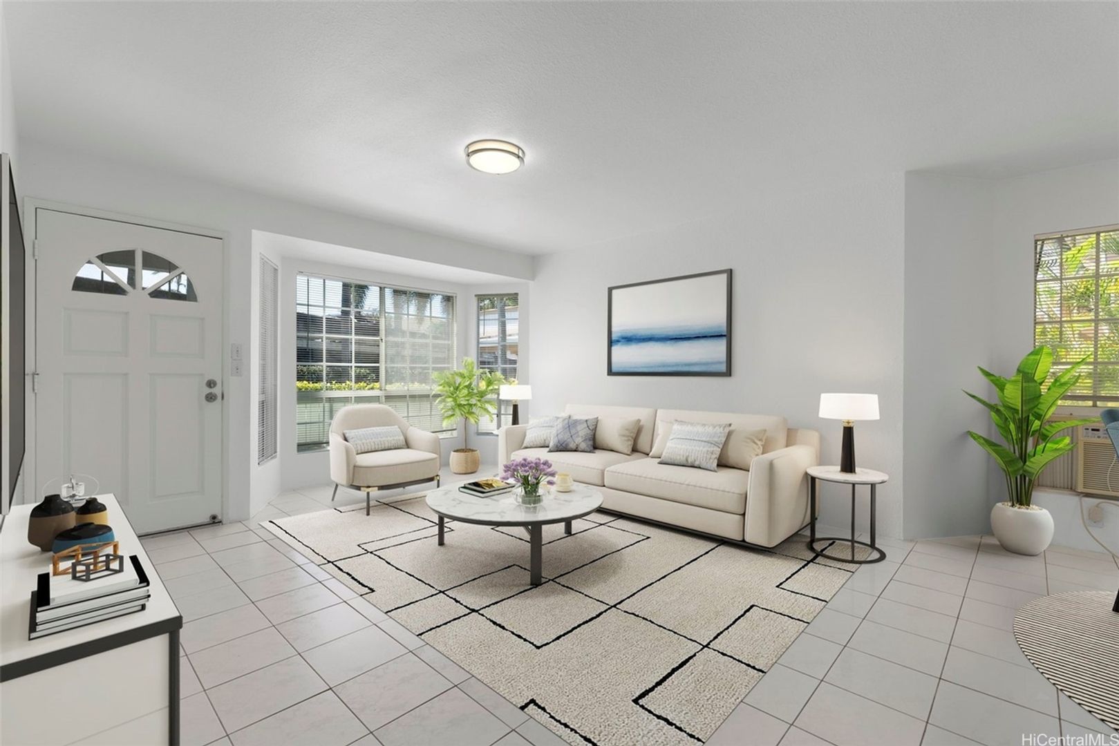 Honolulu Condo: 605 Mananai Place Unit #25A
