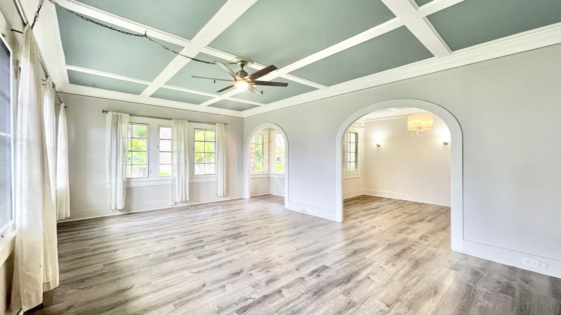 Honolulu House: 2504 Rainbow Drive