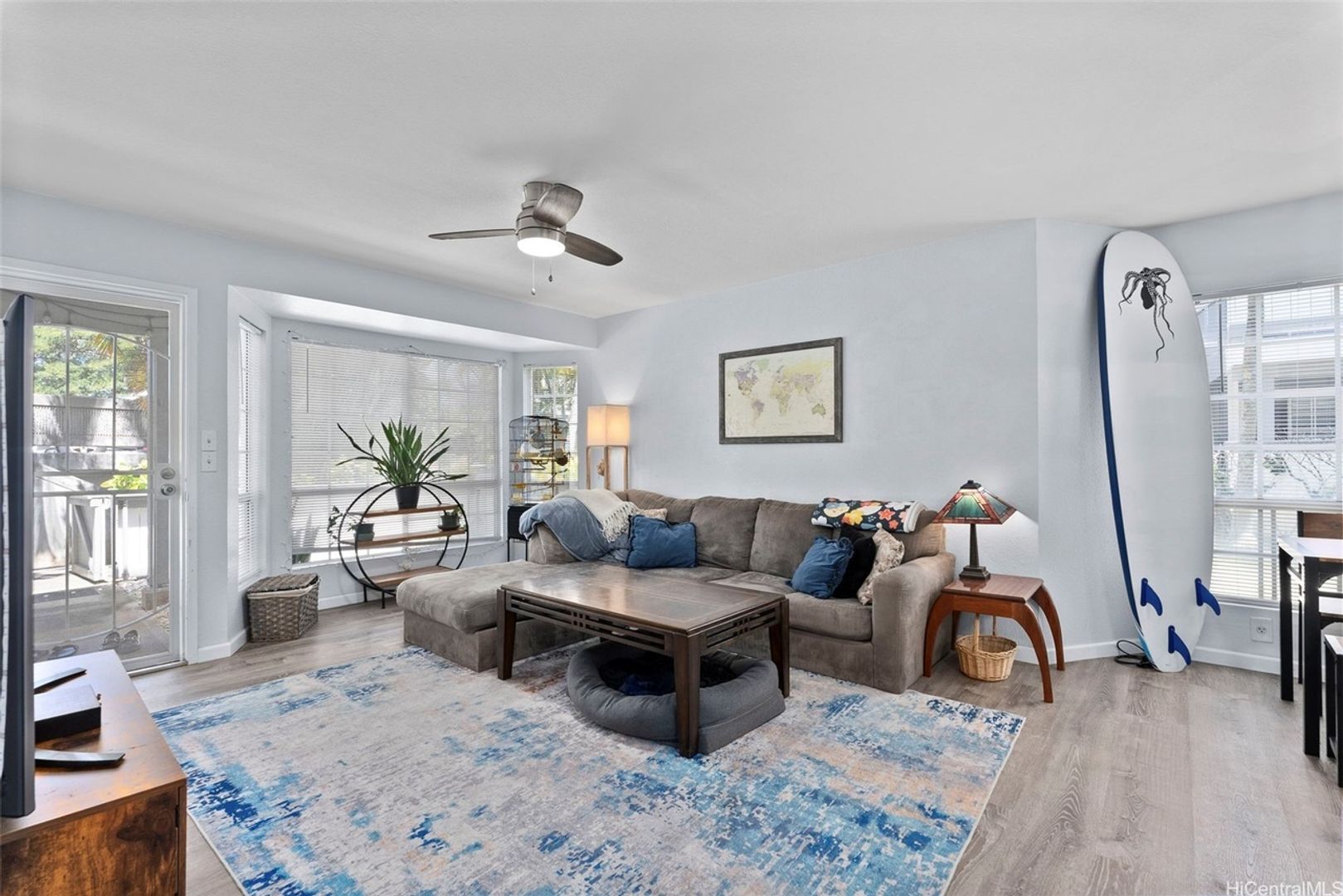 Honolulu Condo: 516 Mananai Pl #15A