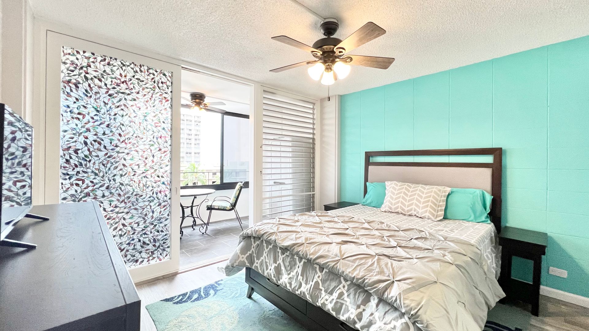 Honolulu Condo: 1720 Ala Moana Blvd., B/807