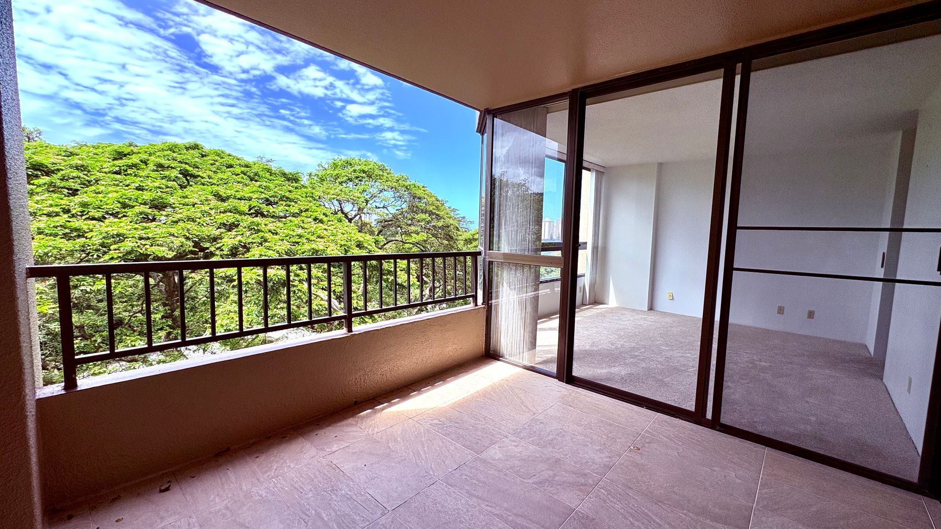 Honolulu Condo: 55 S Judd Street #705