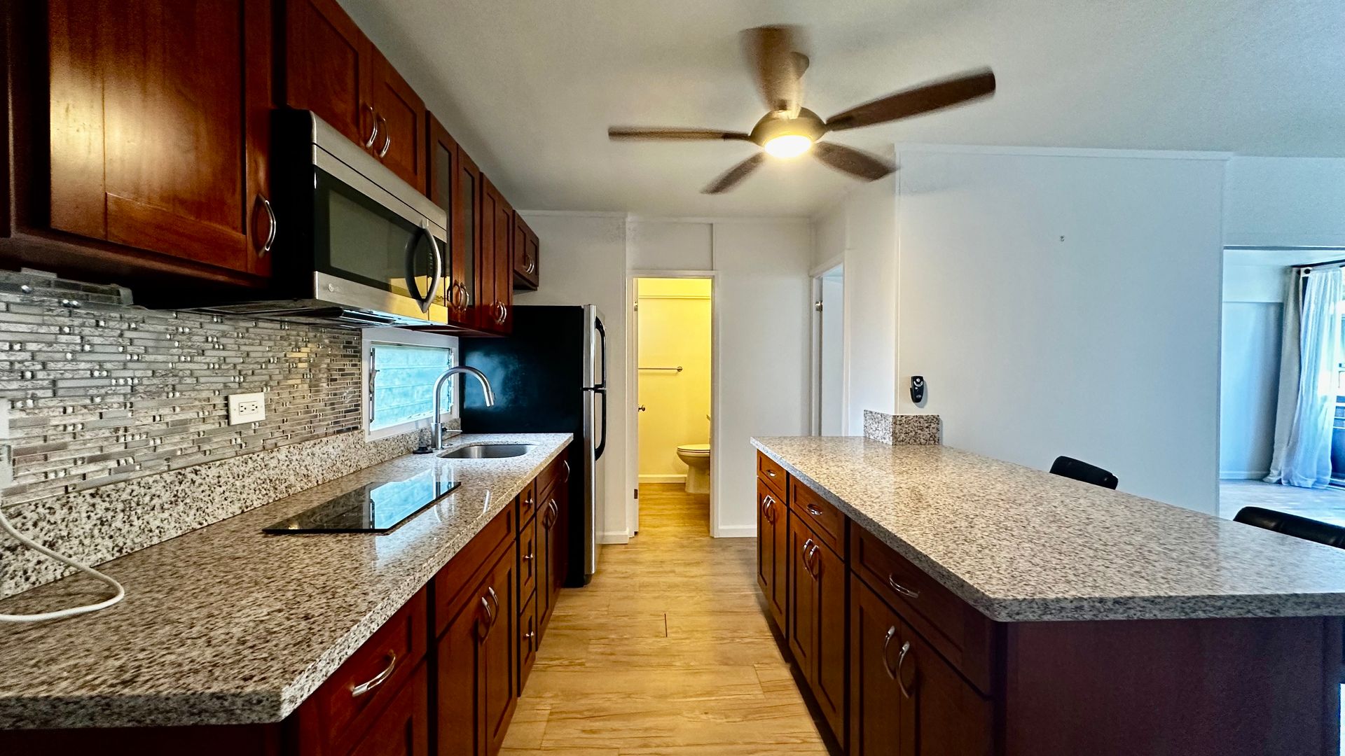 Honolulu Condo: 1630 Makiki Street, B301