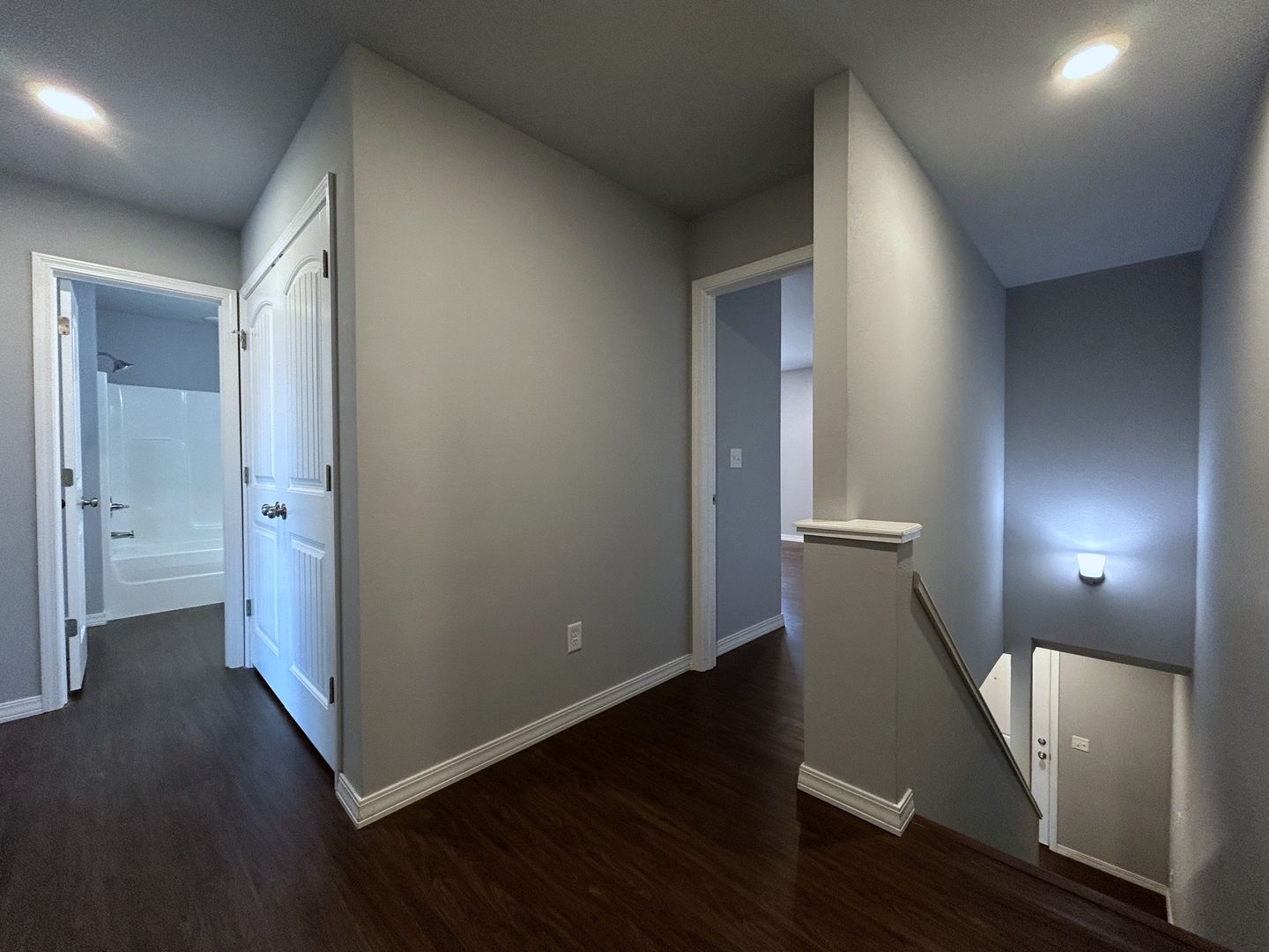 Townhouse with Garage - Minutes from Downtown Rogers 11 of 12