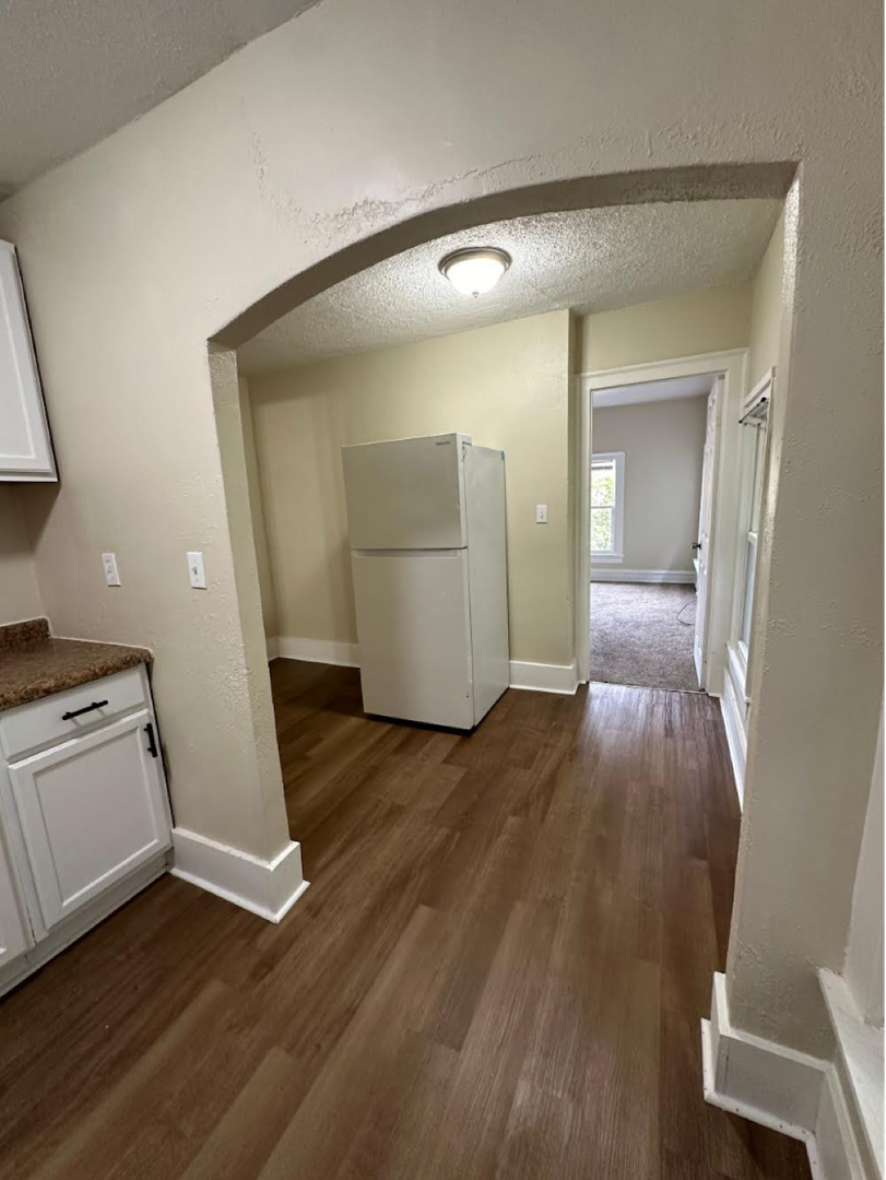 Racine Apartment: 732 Park Ave