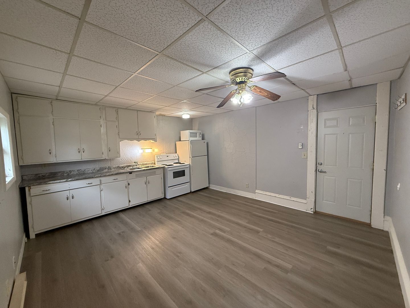 La Crosse Apartment: 717 5th Ave S