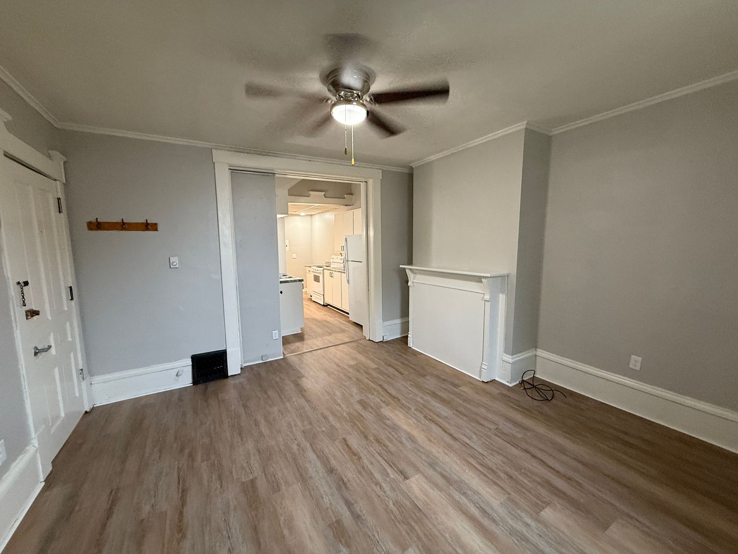 La Crosse Apartment: 717 5th Ave S