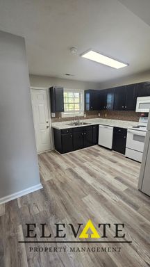 1 Bed/1 Bath- Renovated Apartment-Dalton