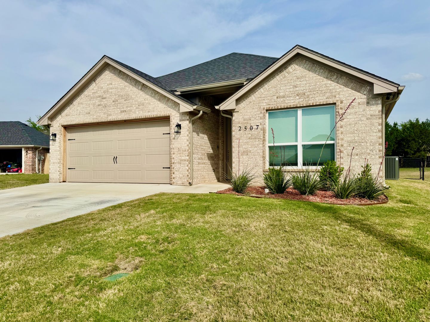 Granbury House: 2507 Christine Drive