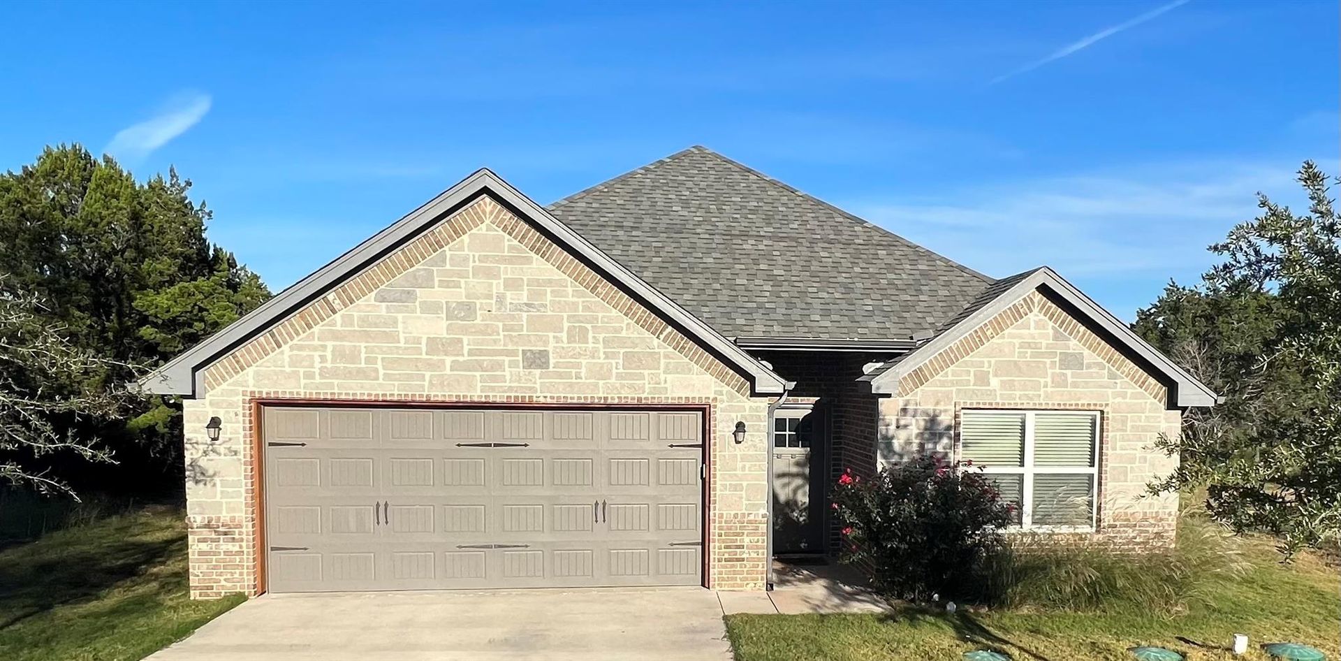 Granbury House: 4904 Terlingua Drive