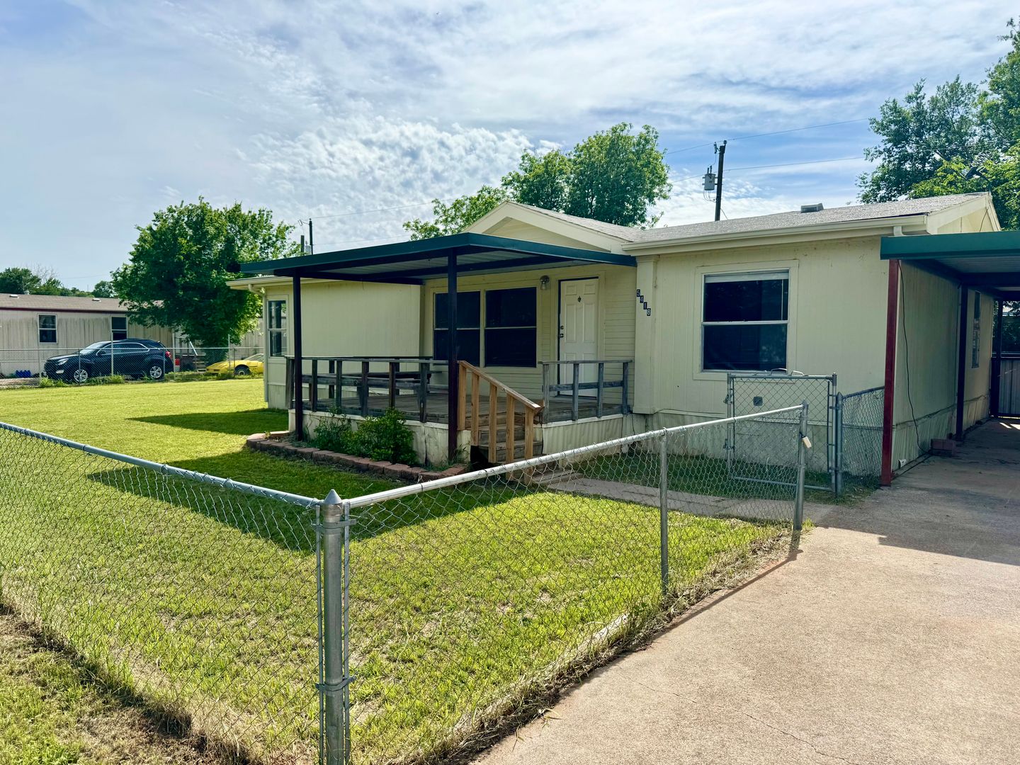 Granbury House: 5418 Lake View Drive
