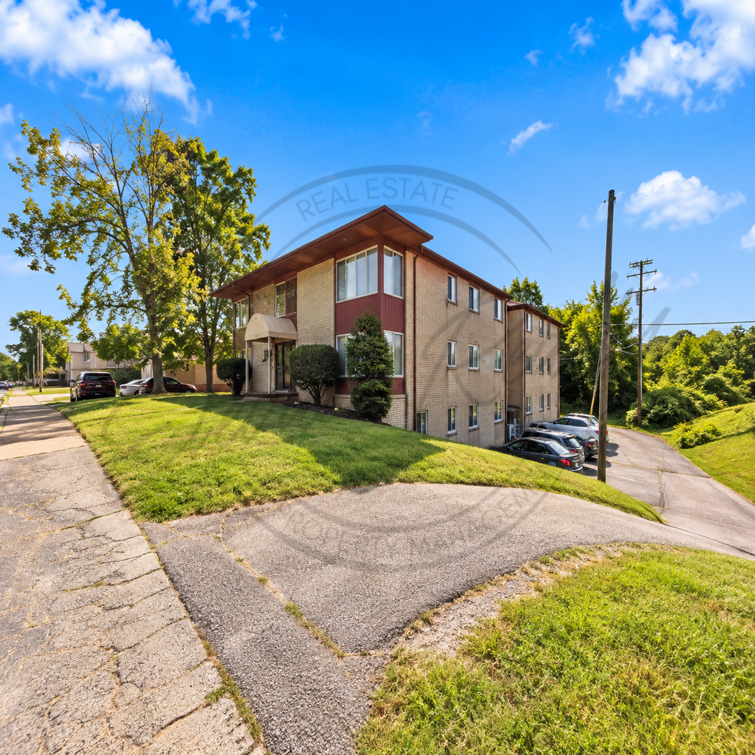 Clarksville Condo: 612 Madison Street Apt 25