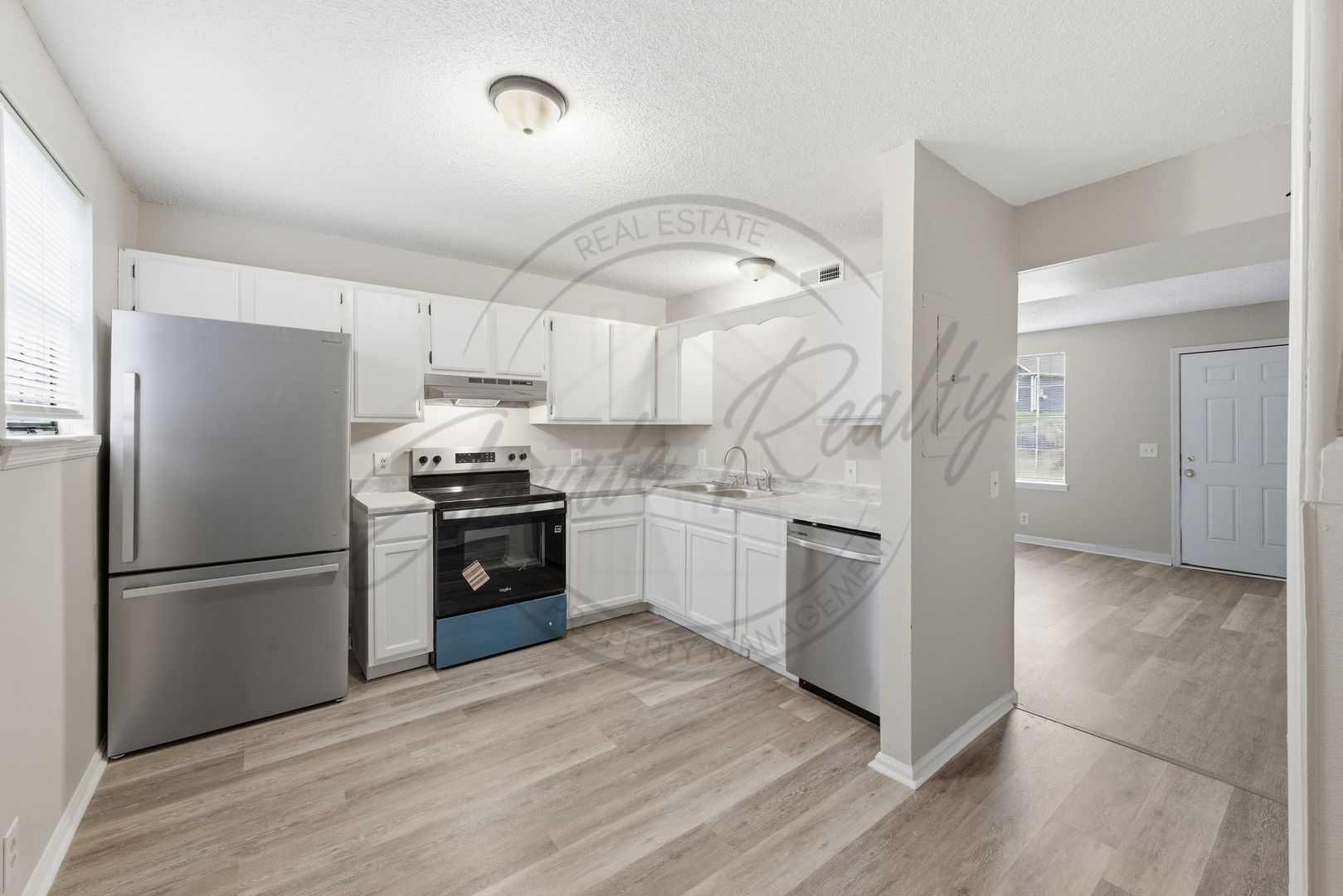 Nashville Multiplex: 2431 Woodale Lane