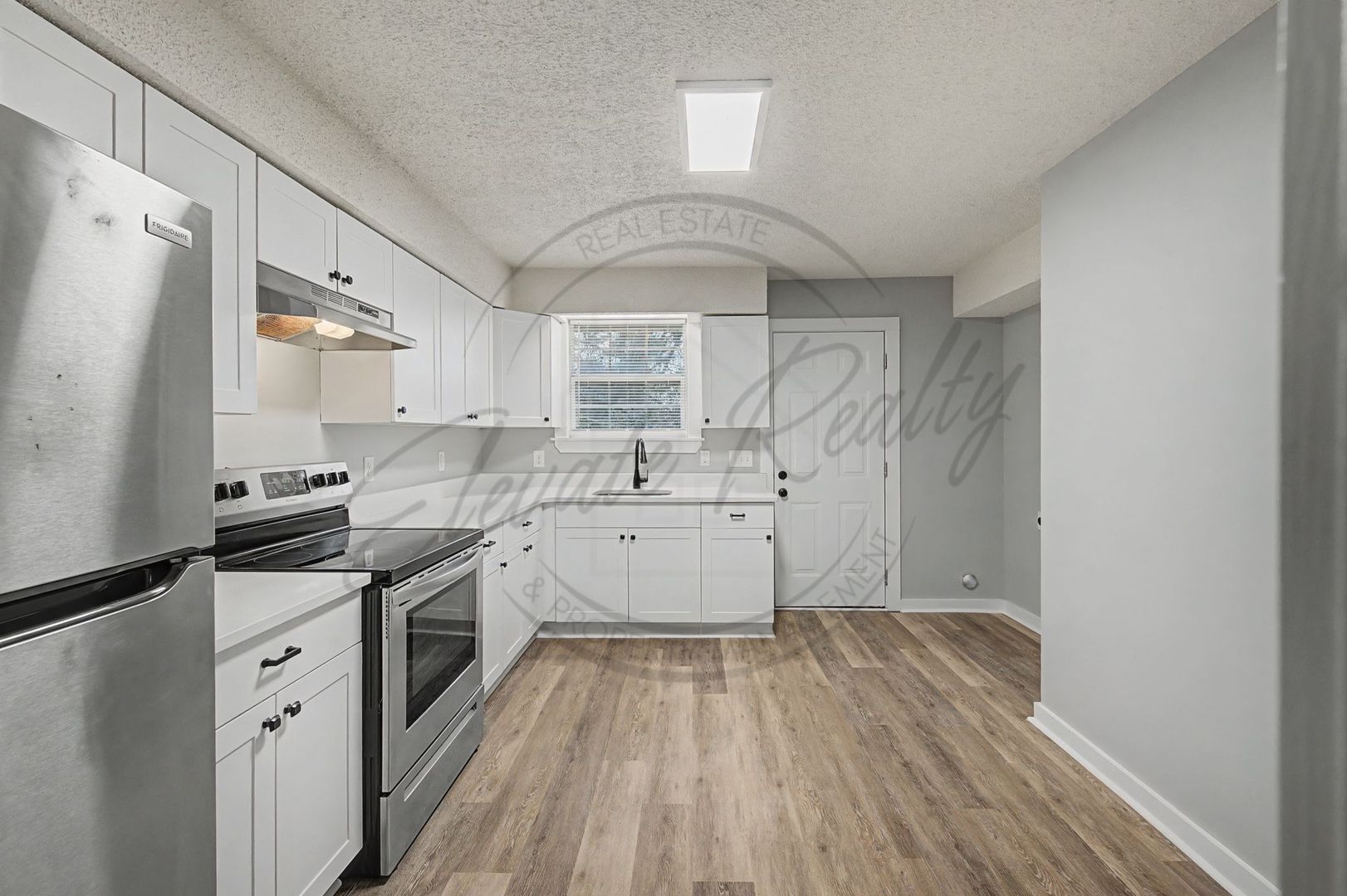 Nashville Multiplex: 3710 Brickmont Dr