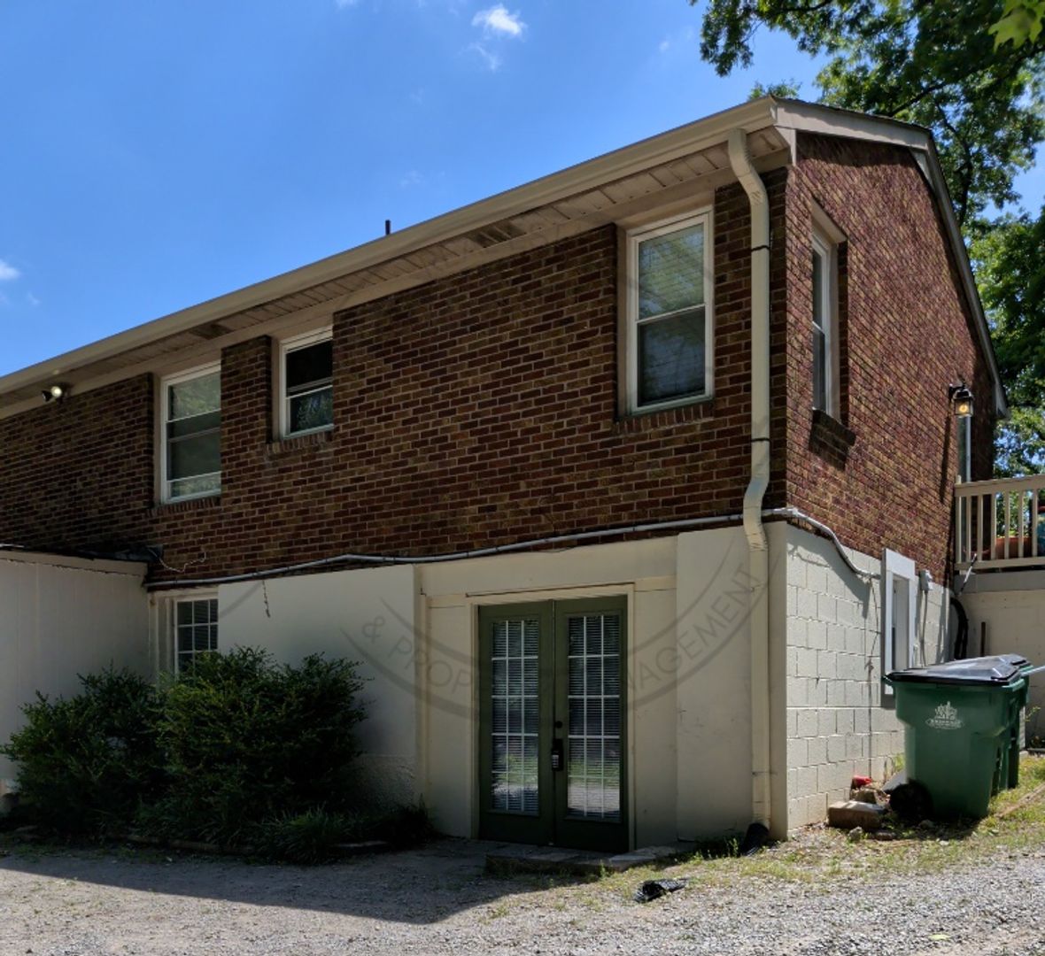 Nashville Apartment: 250 McGavock Pike Unit B