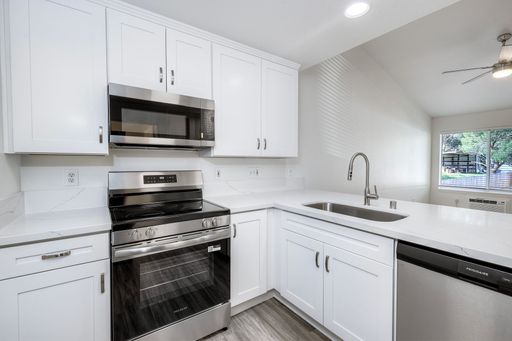 View Daily until 7:00pm | 62+ Age Restricted Community | NEWLY RENOVATED| Shared Laundry Room | Upstairs | AC | Pet-Friendly | Vaulted Ceilings