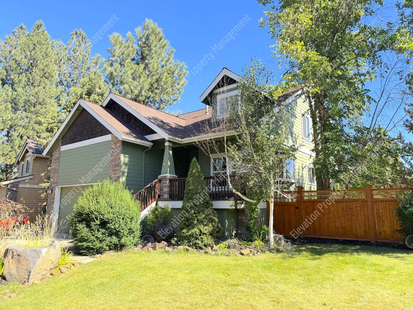 Bend House: 61153 Ridgewater Loop