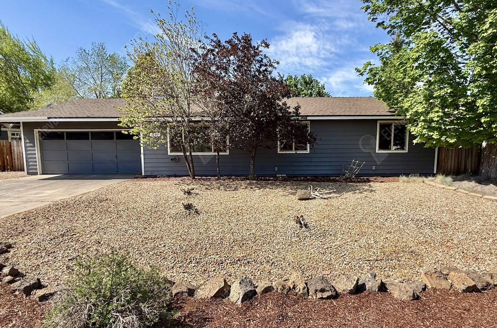 Bend House: 2136 NE Wells Acres Road
