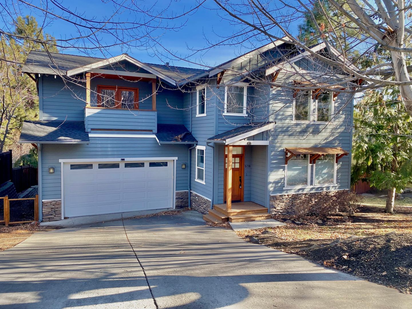 Bend House: 578 NW Greyhawk Avenue