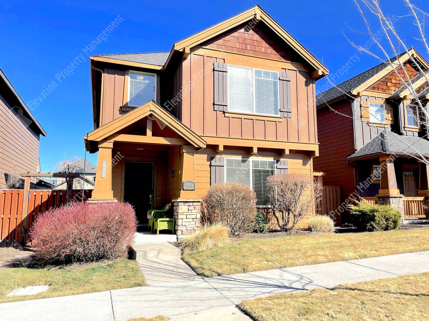 Bend House: 20464 Brentwood Avenue