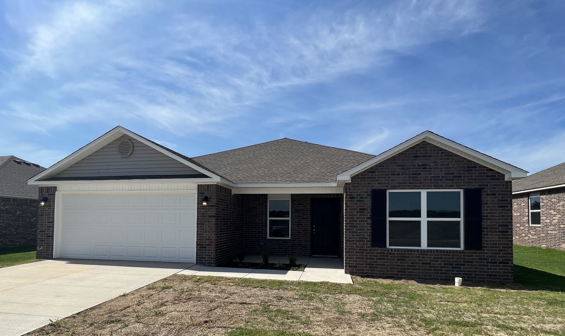 BACKYARD FENCING INCLUDED!! Beautiful Brand New Homes-Carley Crossings 