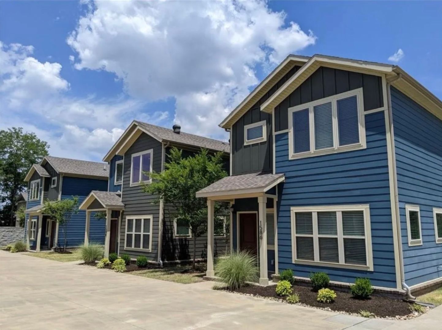 Fayetteville Townhome: 1596 Leverett Avenue