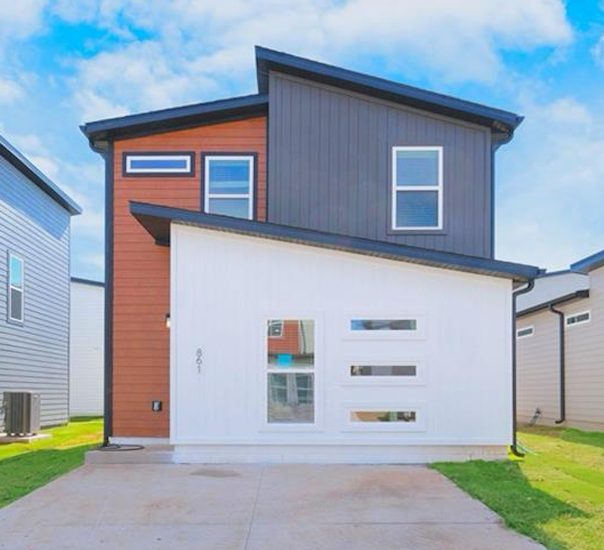 Centerton House: 861 Ventnor Ave.