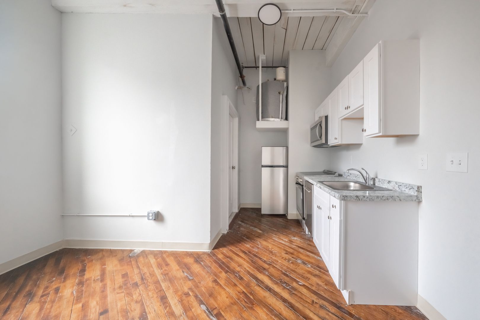 Reading Apartment: 100 South 4th Street