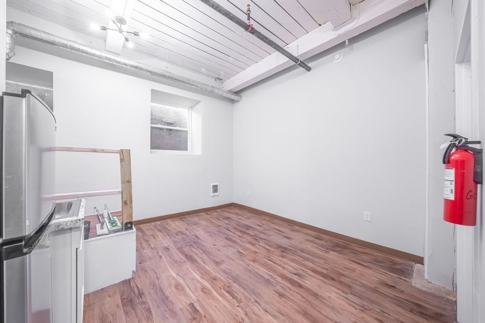 Reading Apartment: 100 South 4th Street