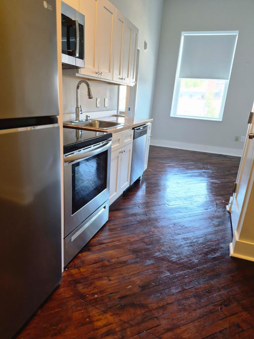 Reading Apartment: 100 South 4th Street