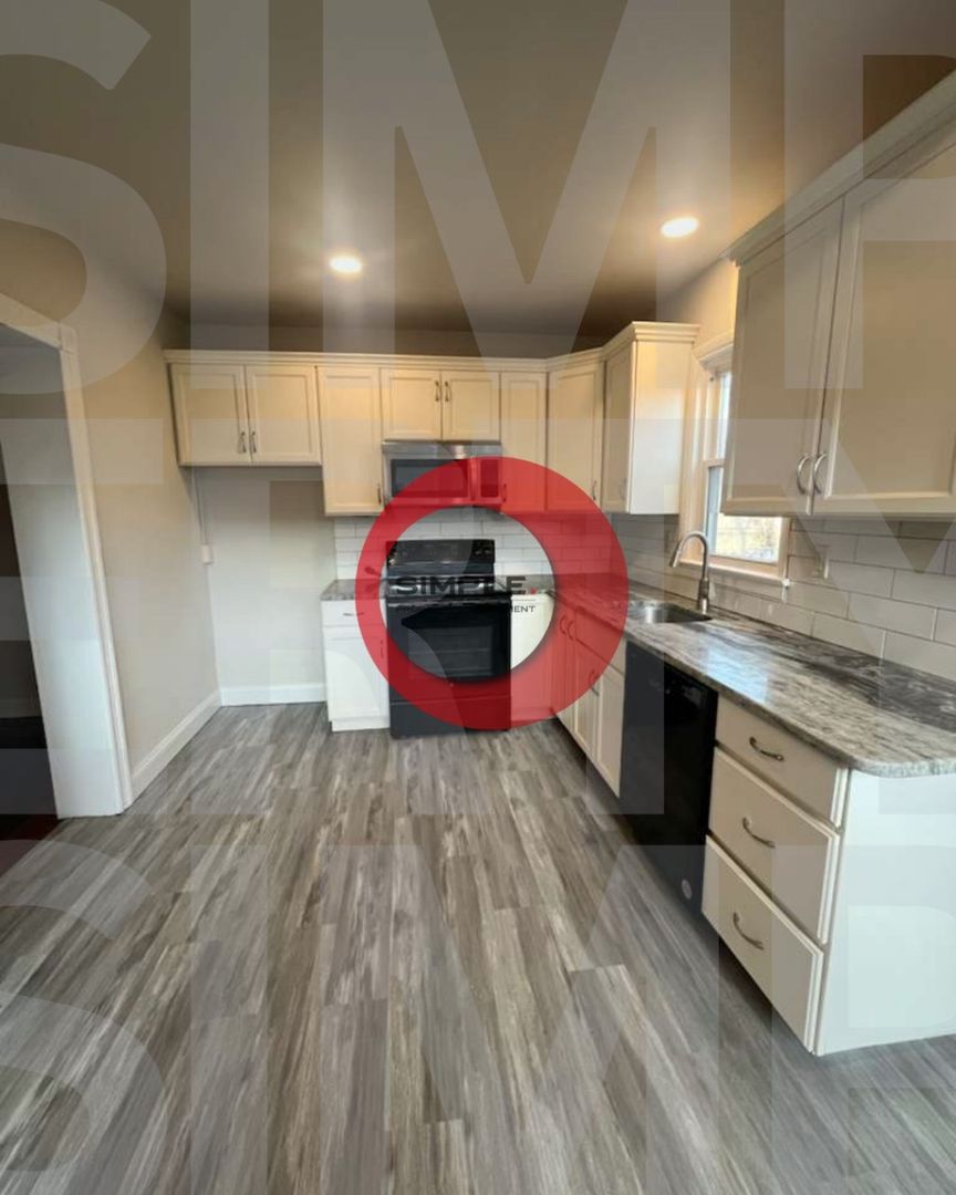 Pottstown Apartment: 522 North Charlotte Street