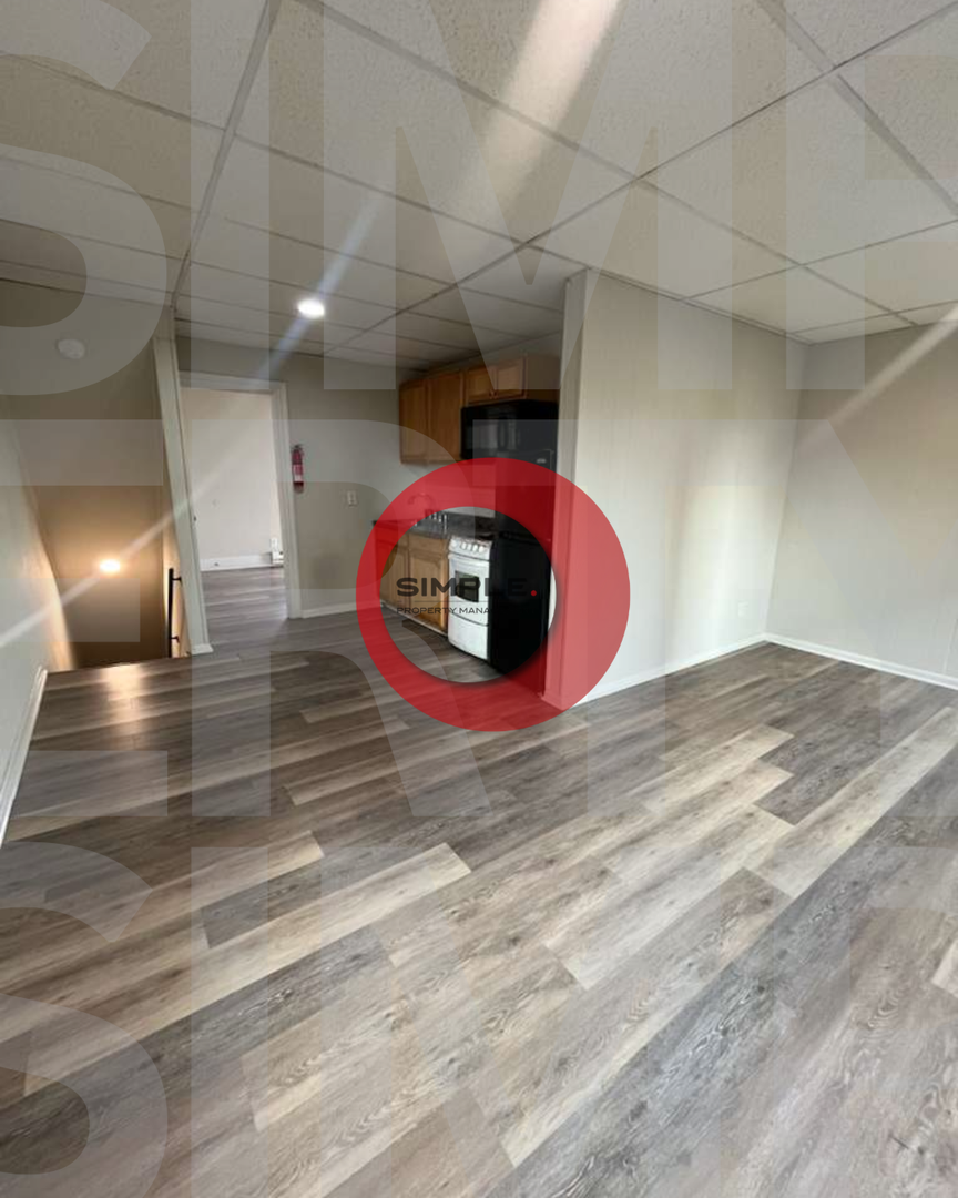 Pottstown Apartment: 449 High Street