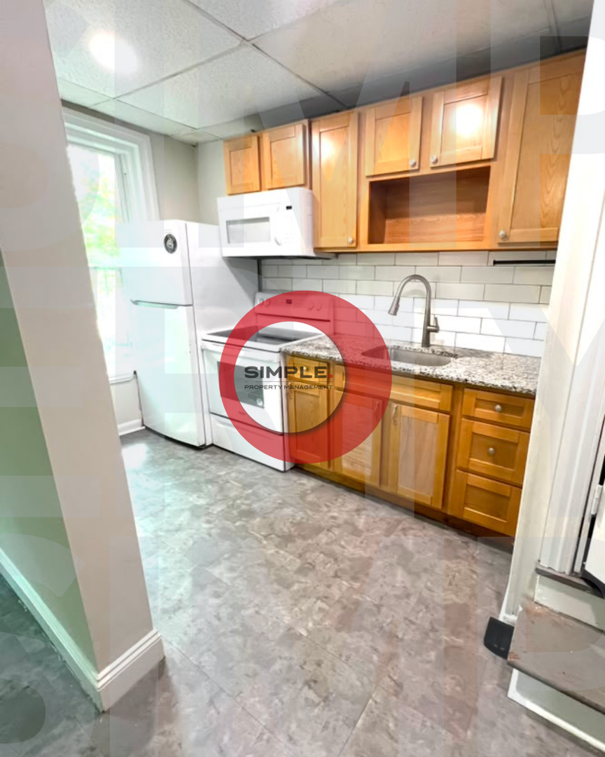 Pottstown Apartment: 449 High Street