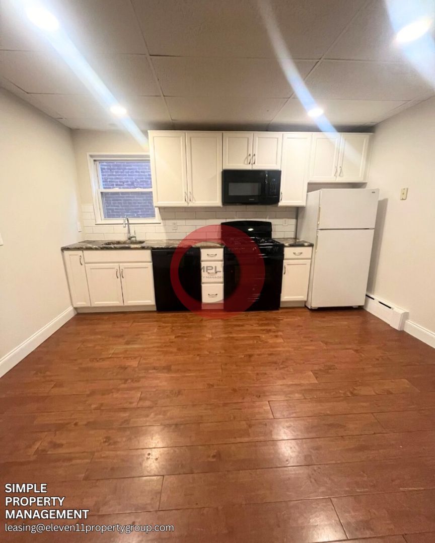Pottstown Apartment: 4 East 4th Street