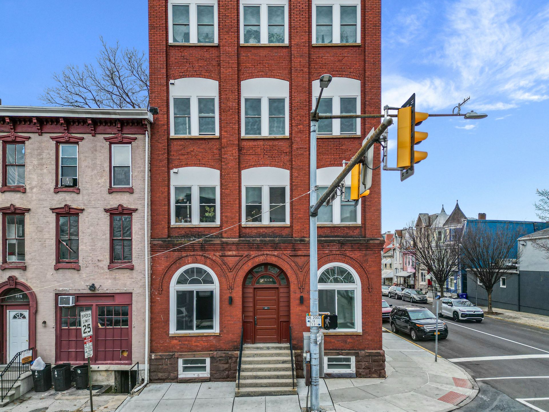 Reading Apartment: 100 South 4th Street