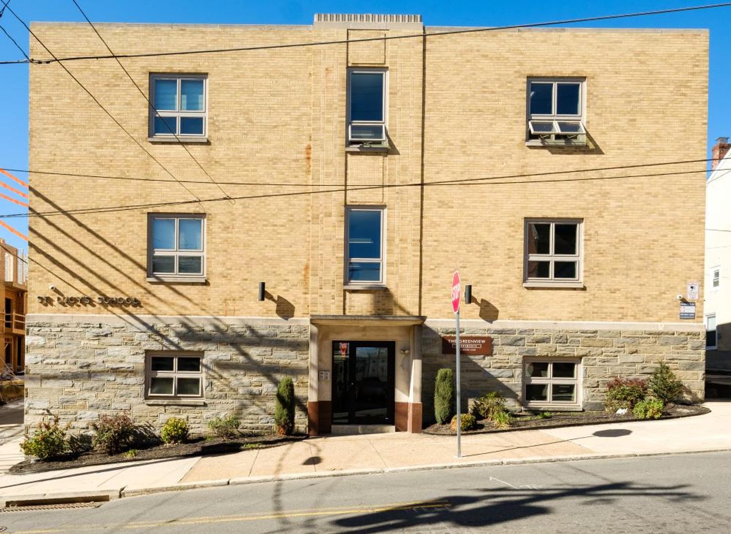 Philadelphia Apartment: 144-146 Green Lane