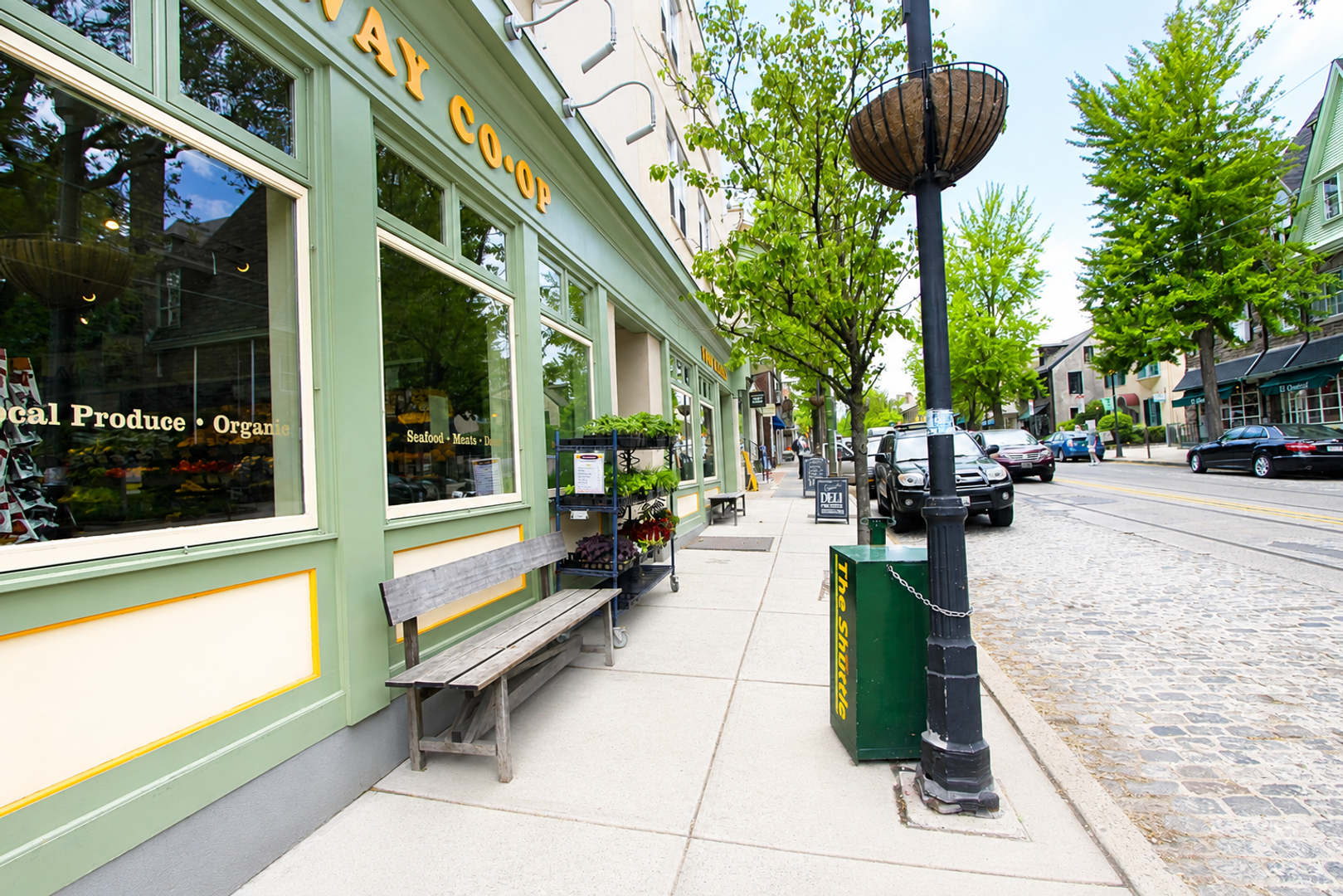 Philadelphia Apartment: 8418-8424 Germantown Avenue